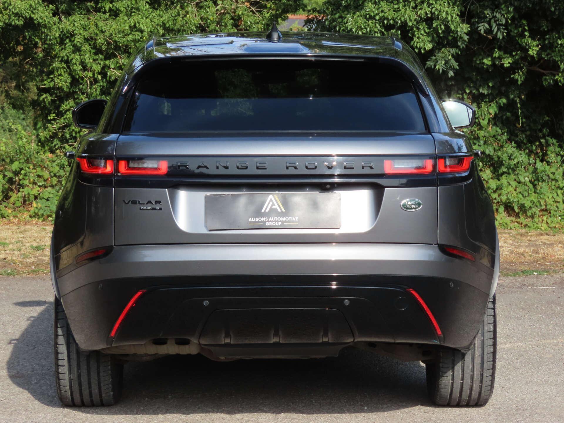 Land Rover Range Rover Velar view 5