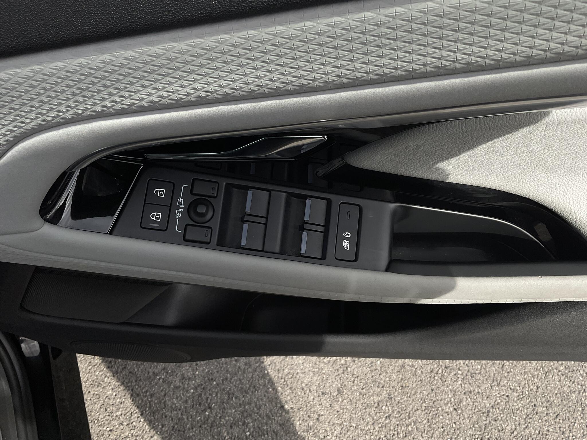 Land Rover Range Rover Evoque view 33