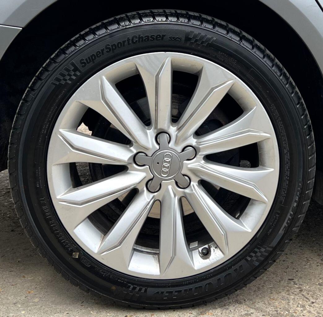 Audi A4 Allroad view 12