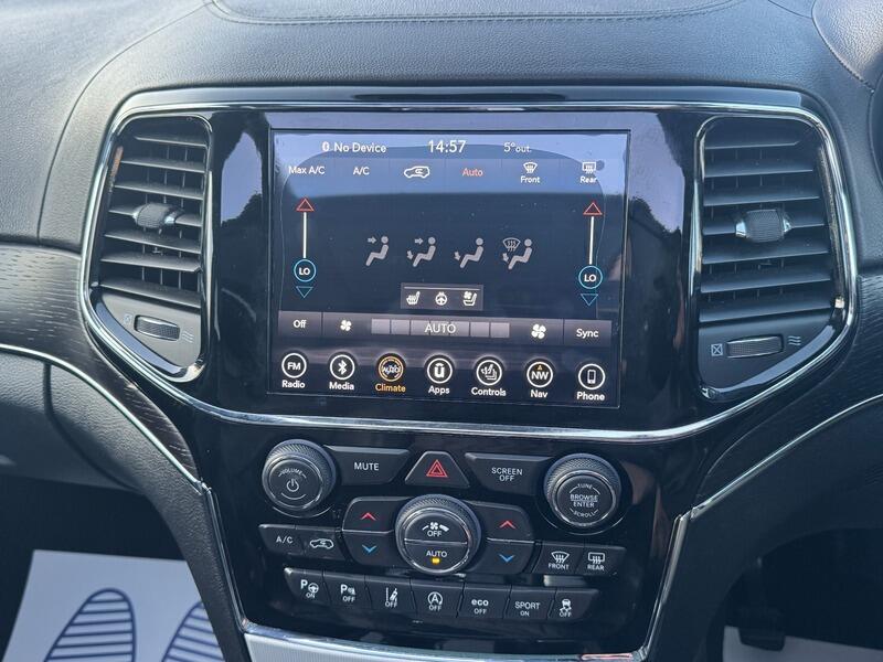 2019 Jeep Grand Cherokee 3.0 V6 MultiJetII Summit Auto 4WD Euro 6 (s/s) 5dr • 45,000 miles image 44