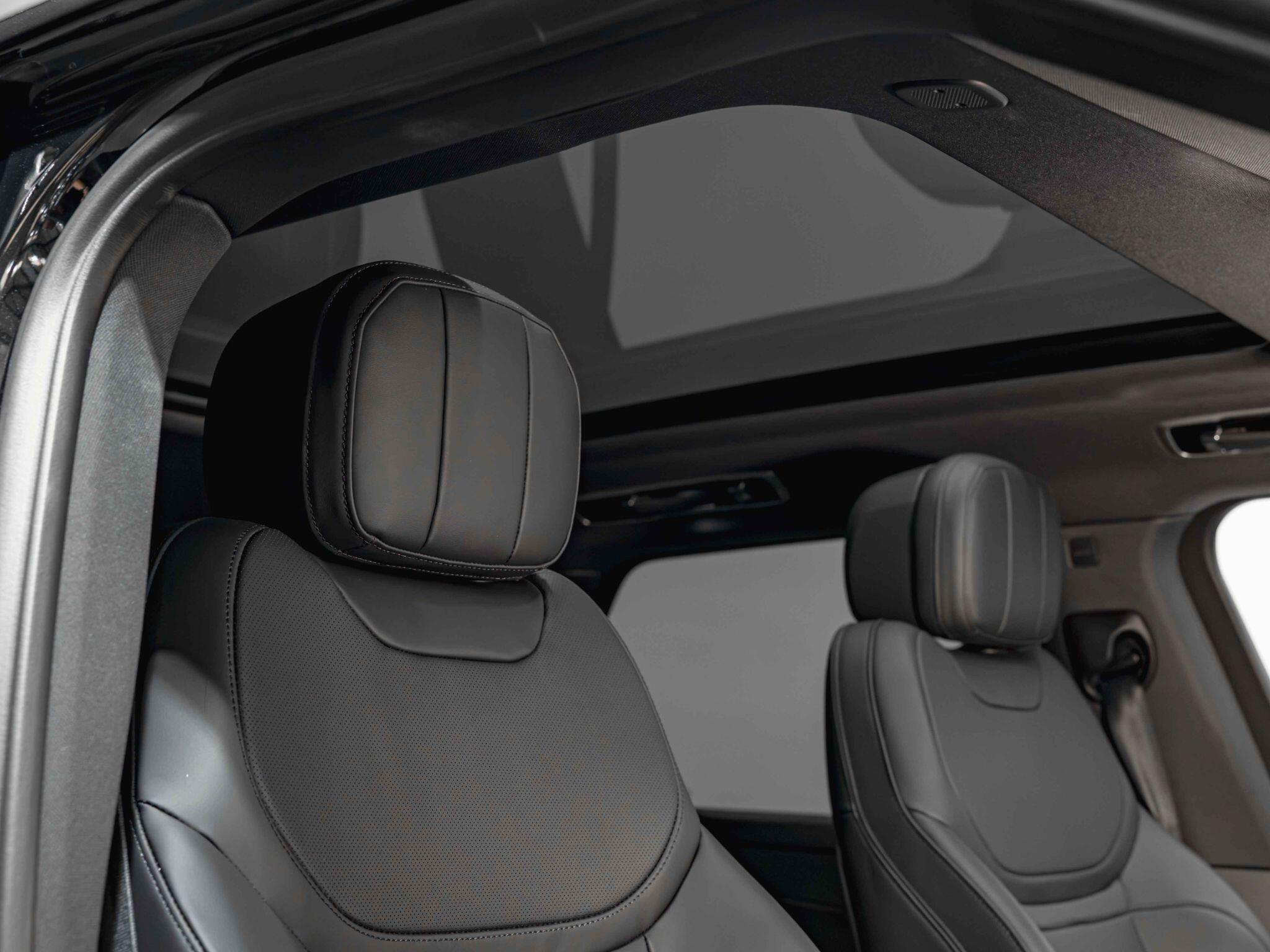 Land Rover Range Rover Sport view 17