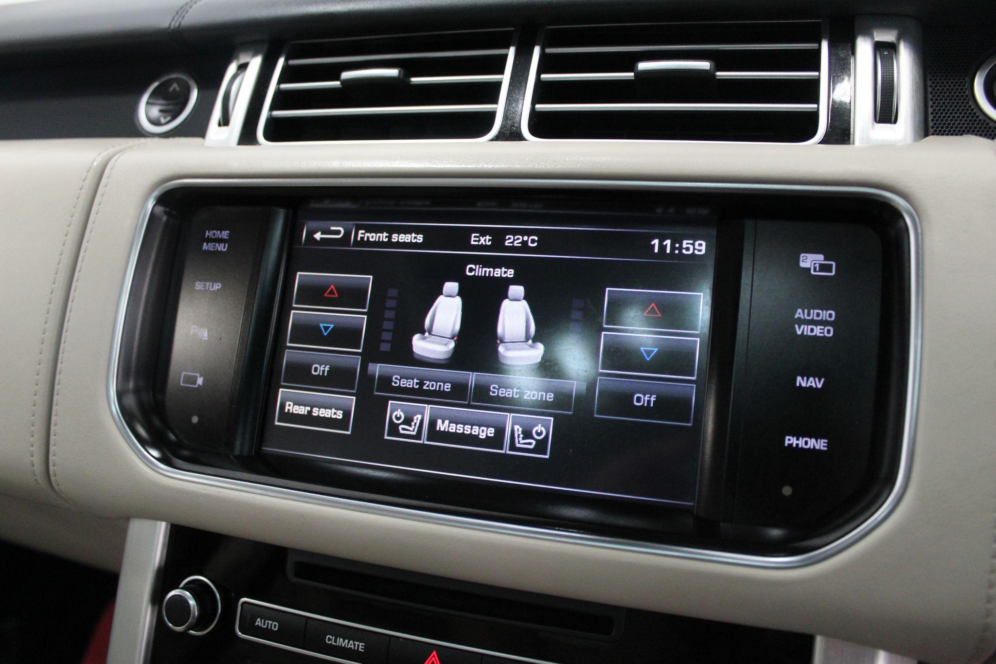 Land Rover Range Rover view 50
