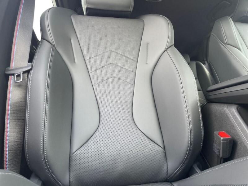 BMW iX2 view 23