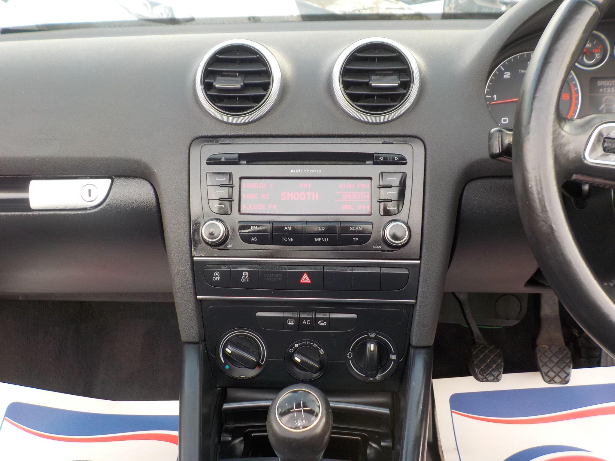 Audi A3 Cabriolet 1.6 TDI Technik Euro 5 (s/s) 2dr