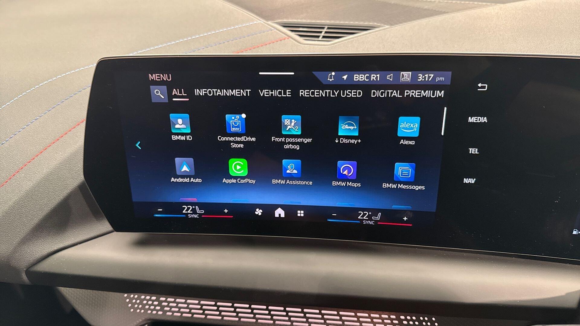 BMW 2 Series view 26
