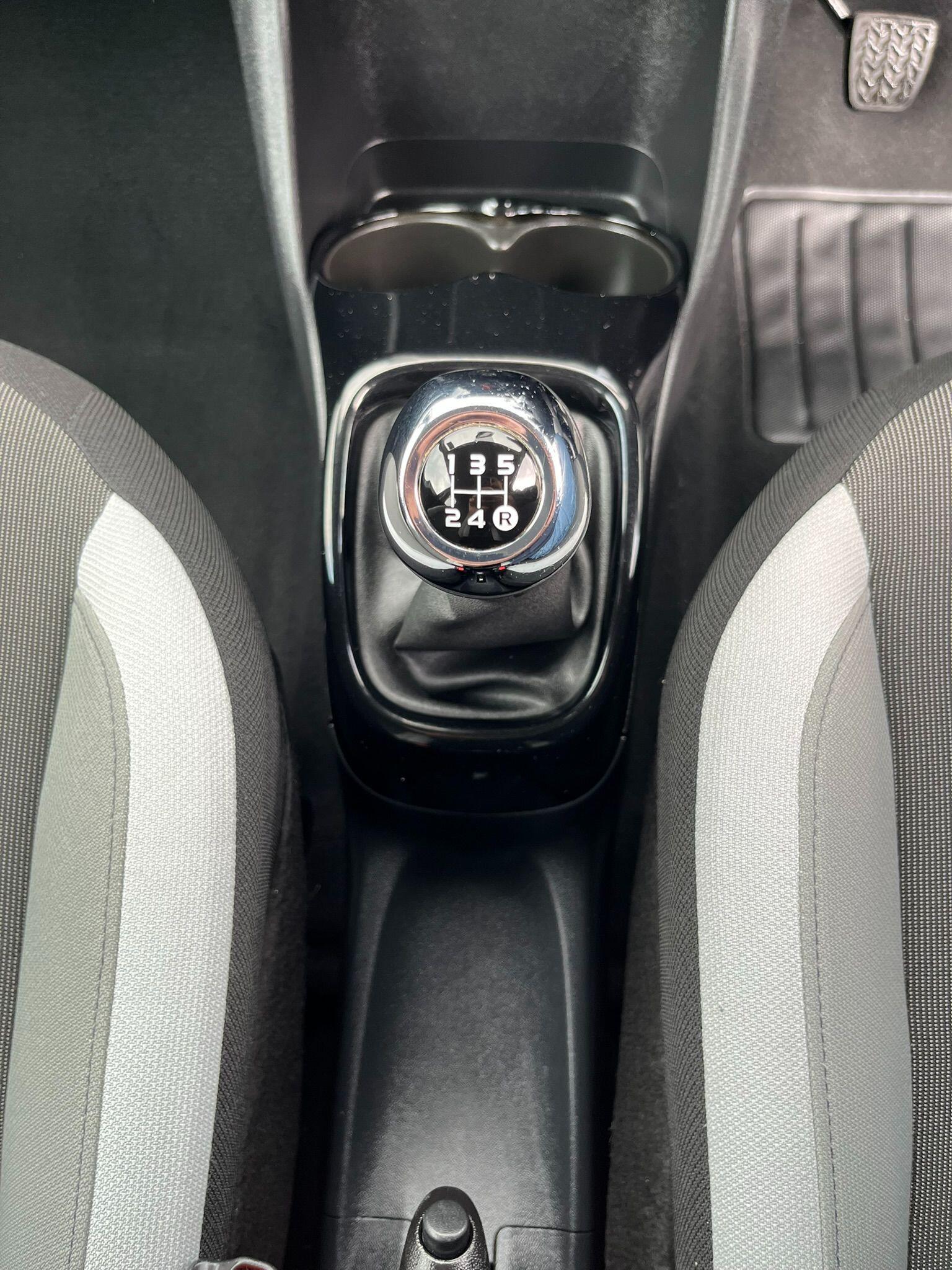 Toyota Aygo view 24