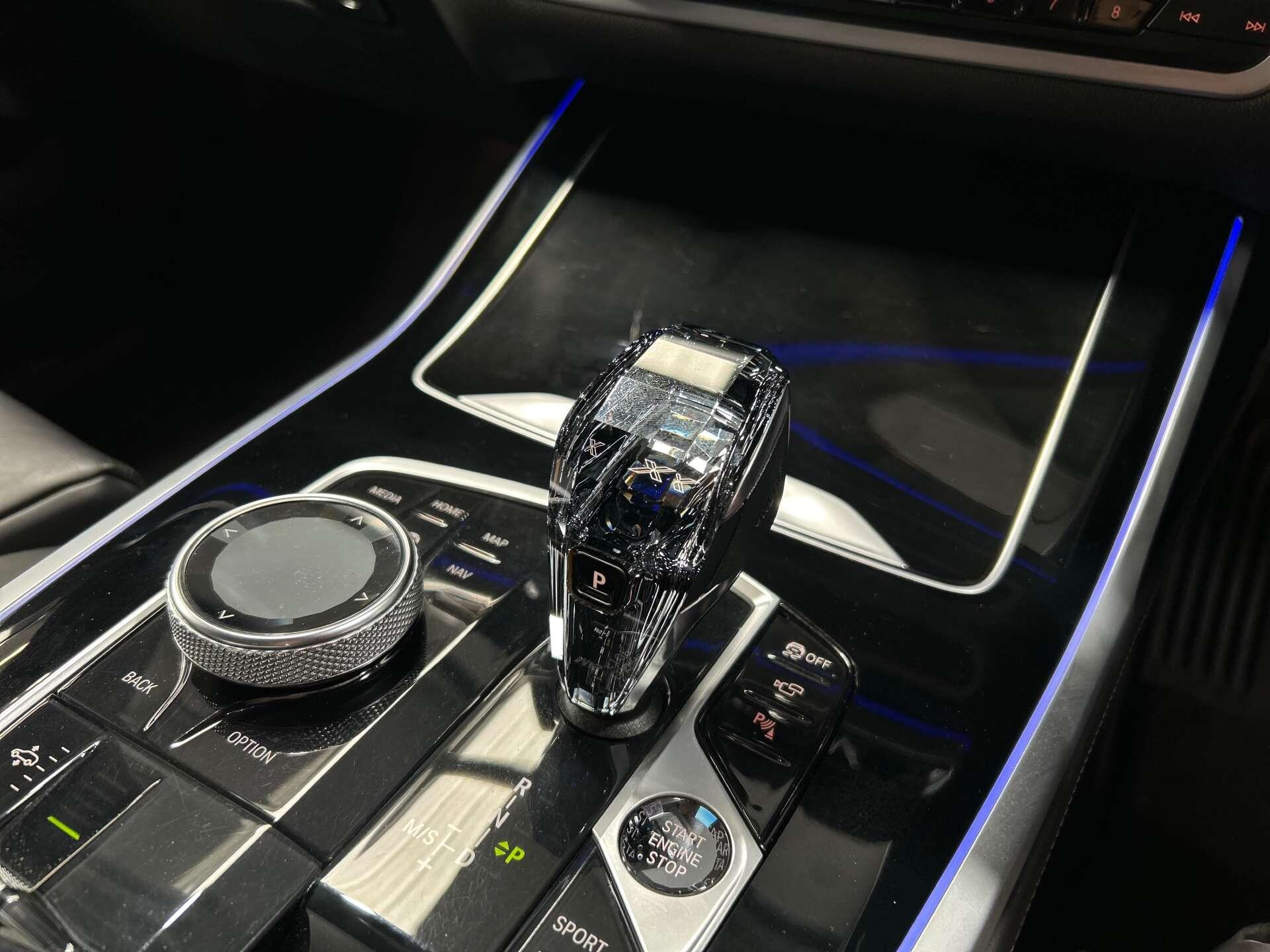 BMW X7 view 27