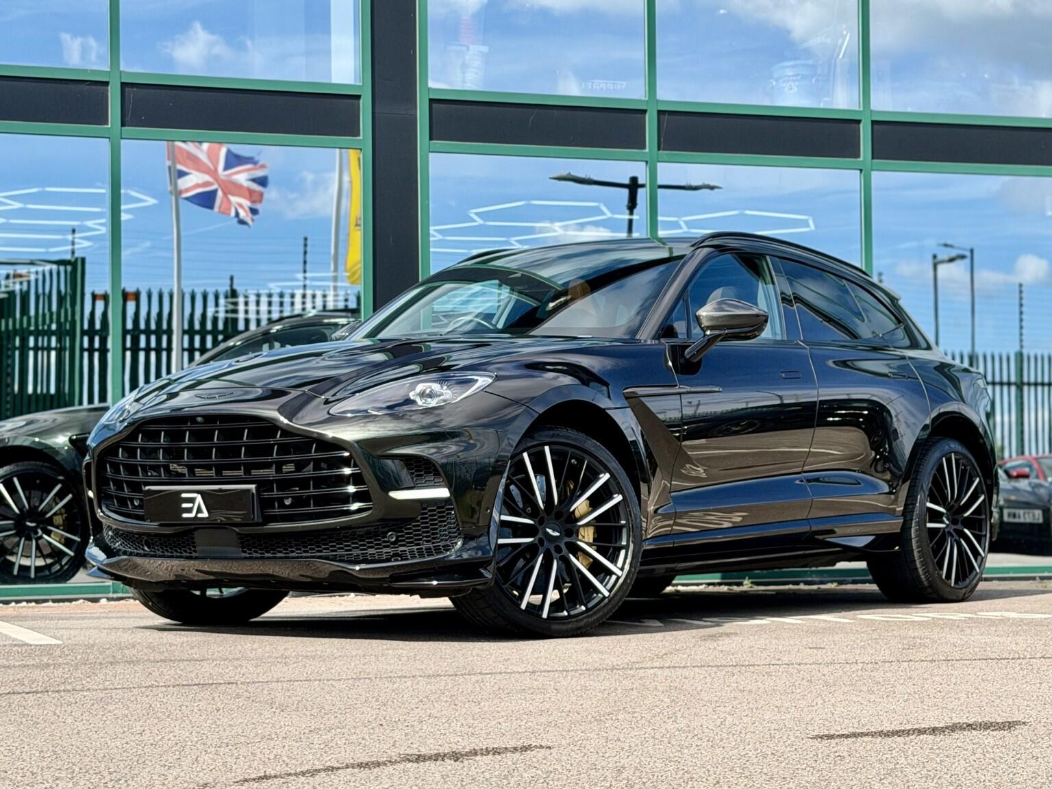 Aston Martin DBX view 16