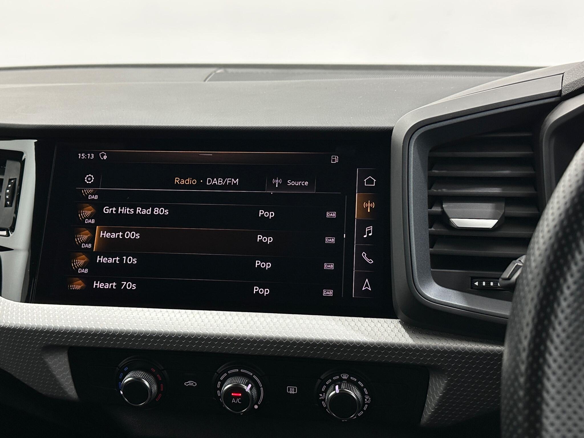 Audi A1 view 24