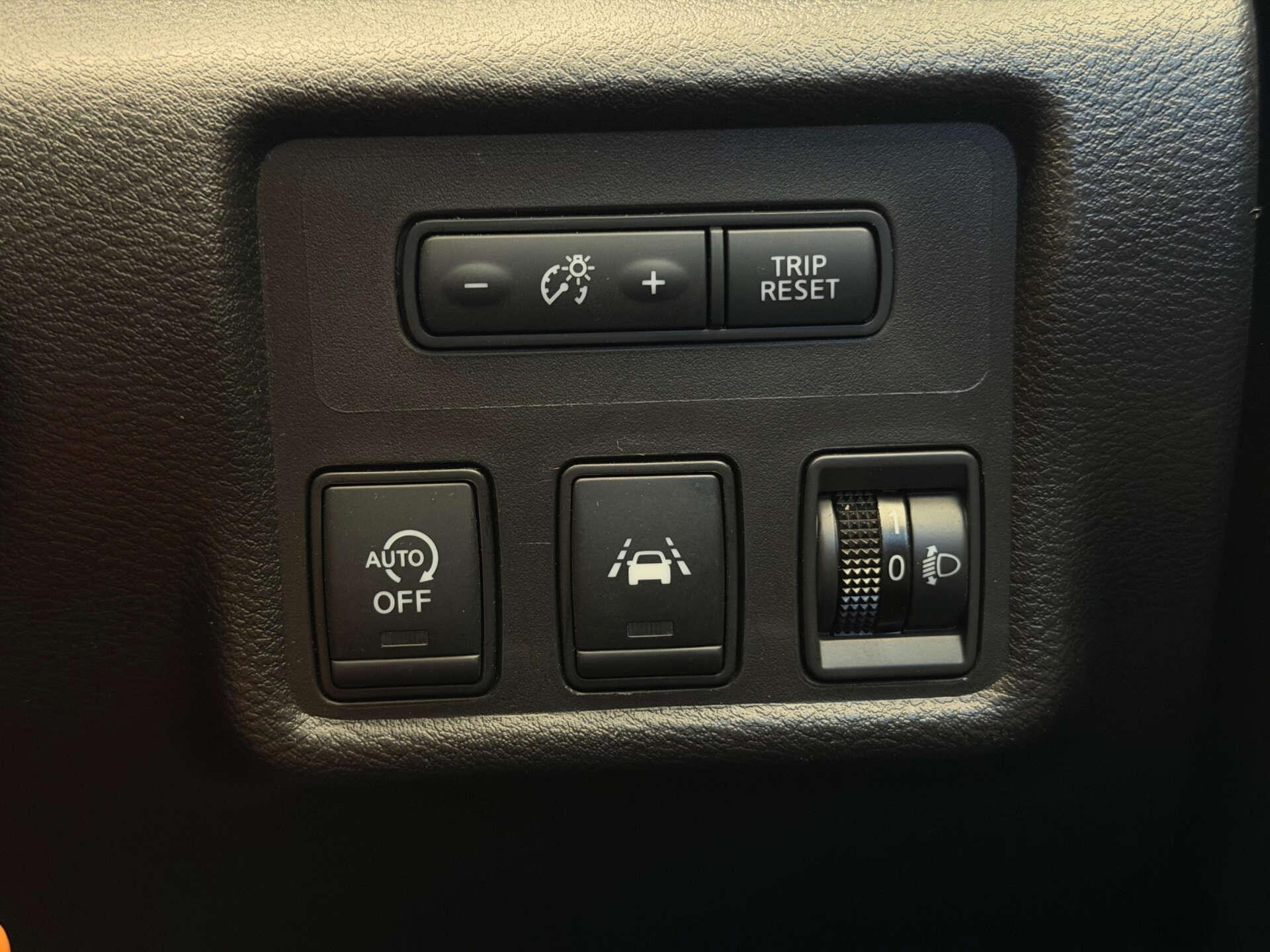 Nissan Micra view 28