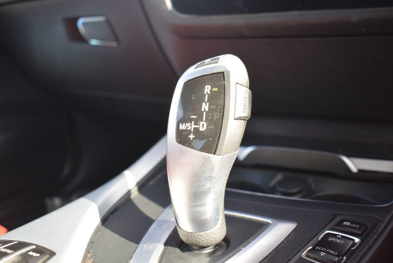 BMW 2 Series view 19