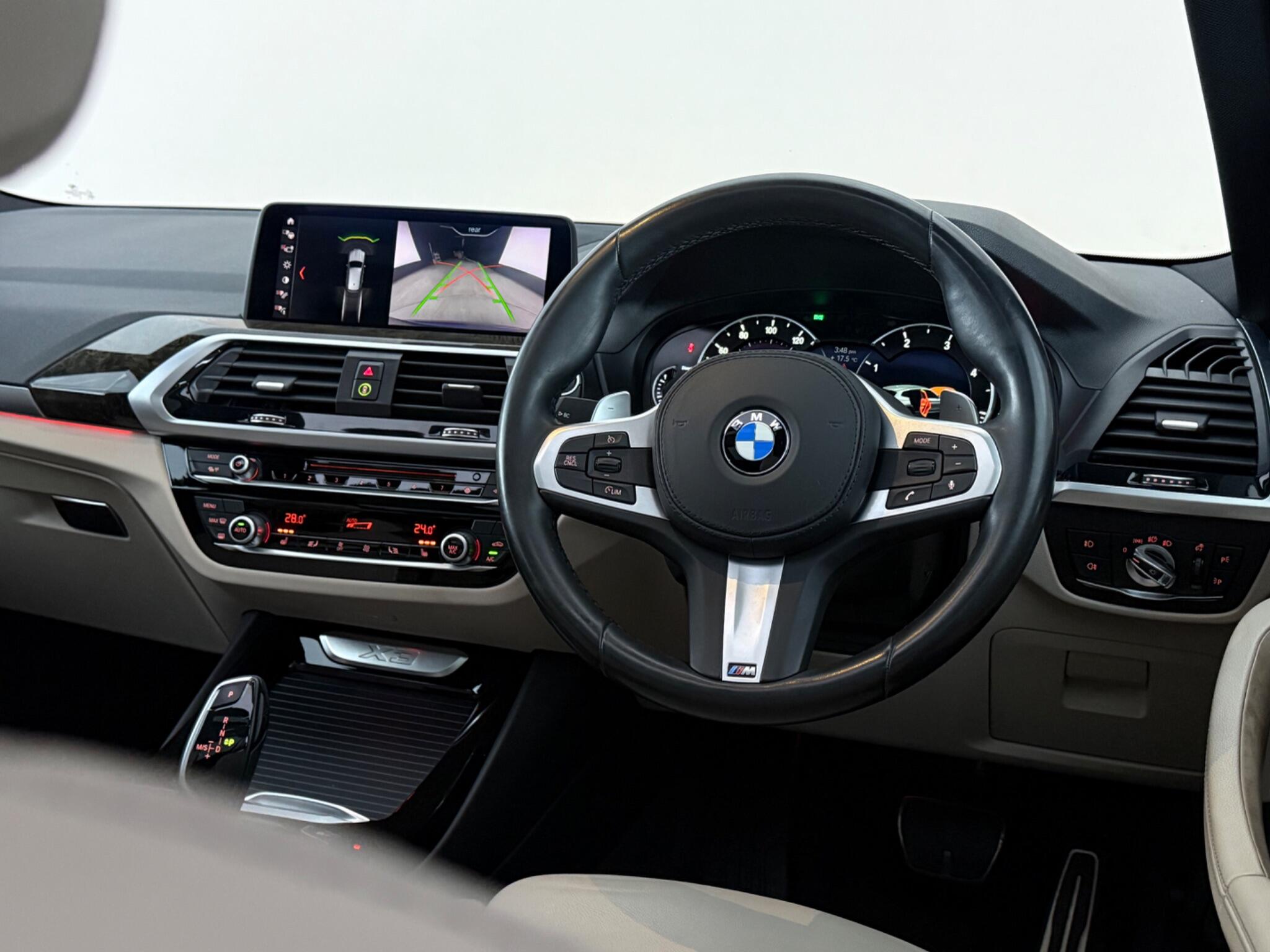 BMW X3 view 14