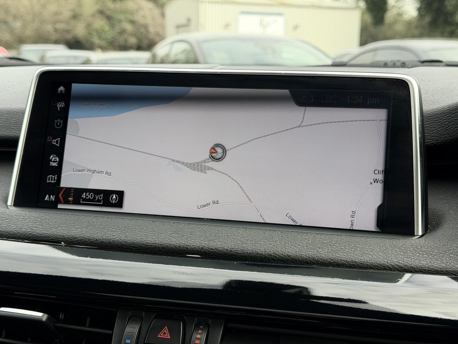 BMW X5 view 17