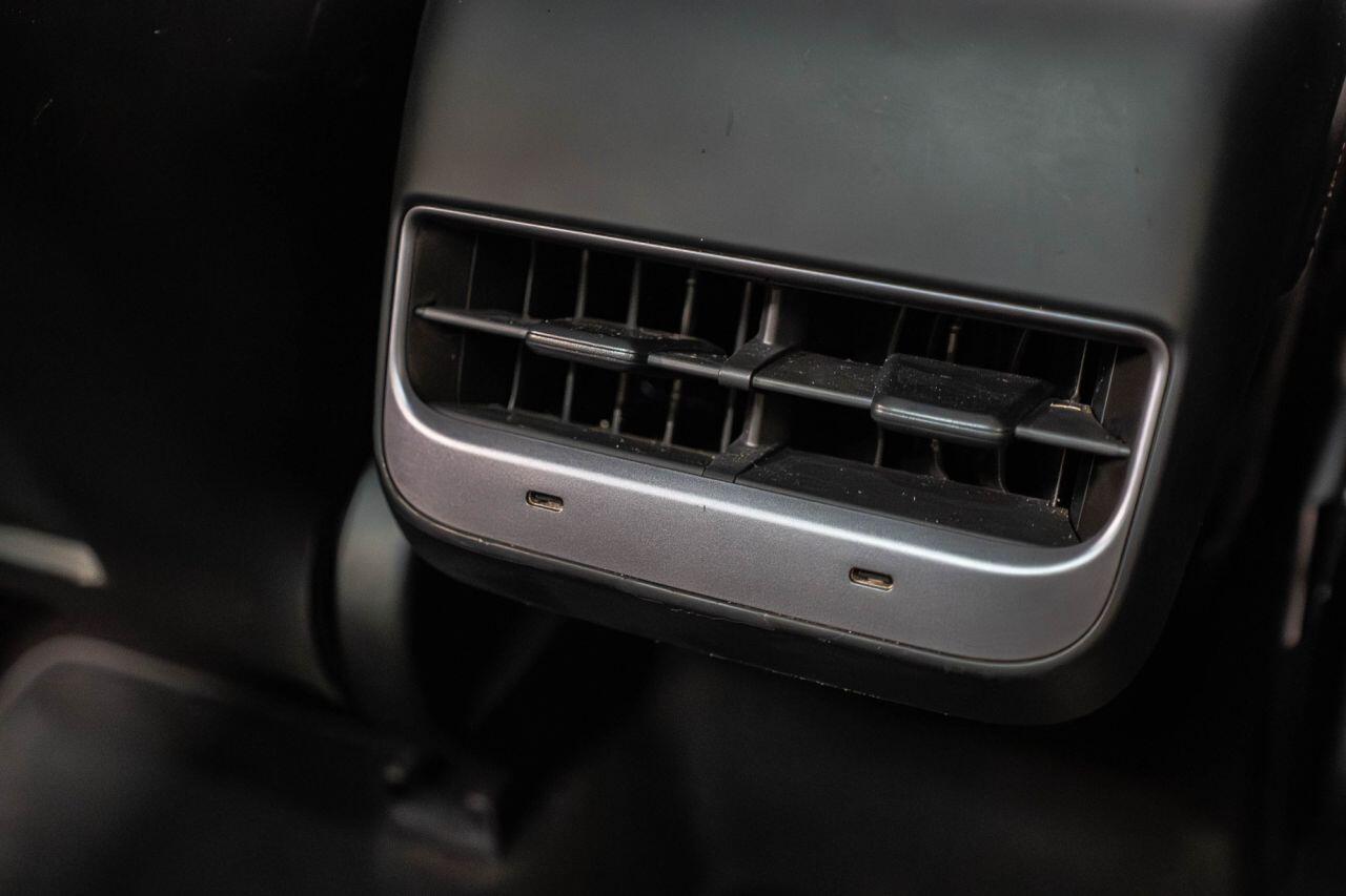 Tesla Model Y view 37