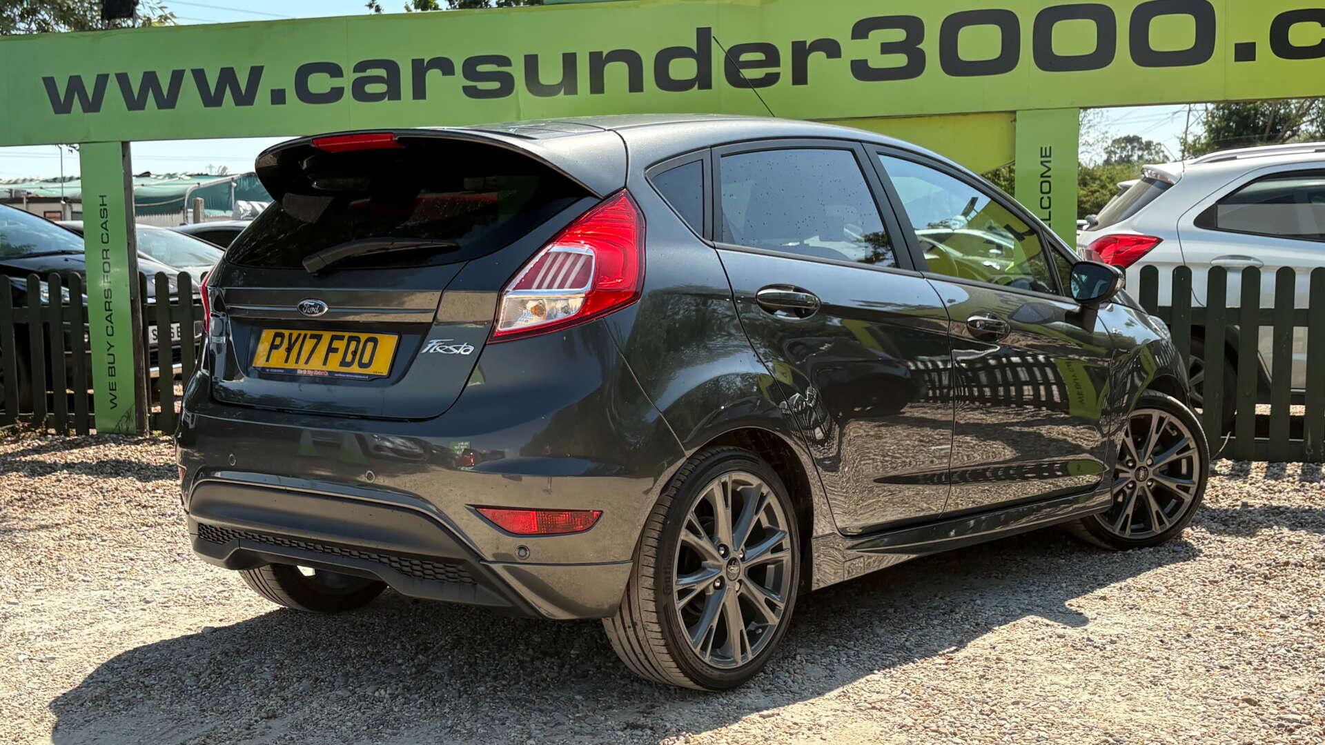 Ford Fiesta view 6