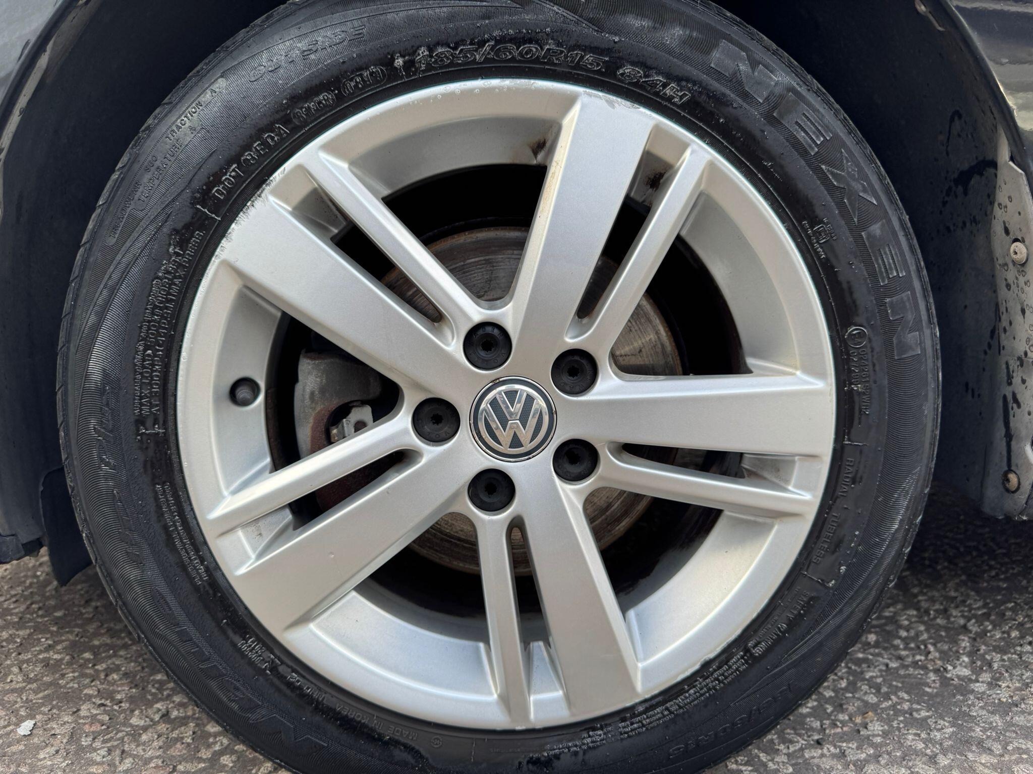 Volkswagen Polo view 69