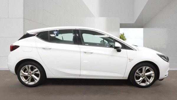Vauxhall Astra view 11