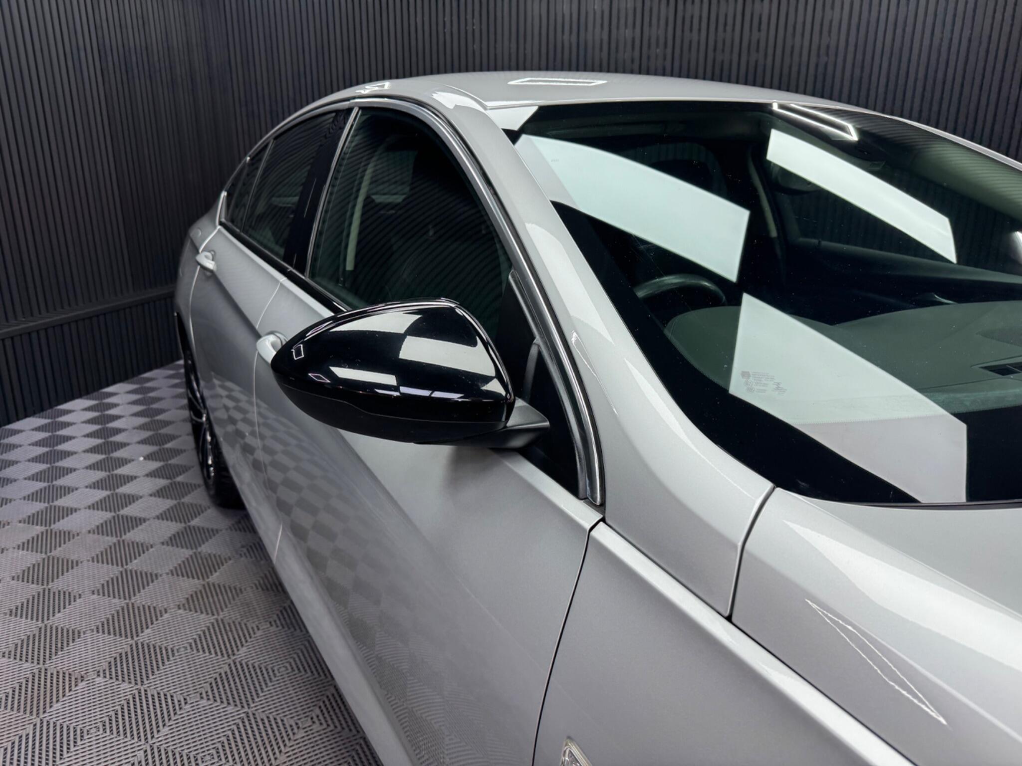 Vauxhall Insignia view 14