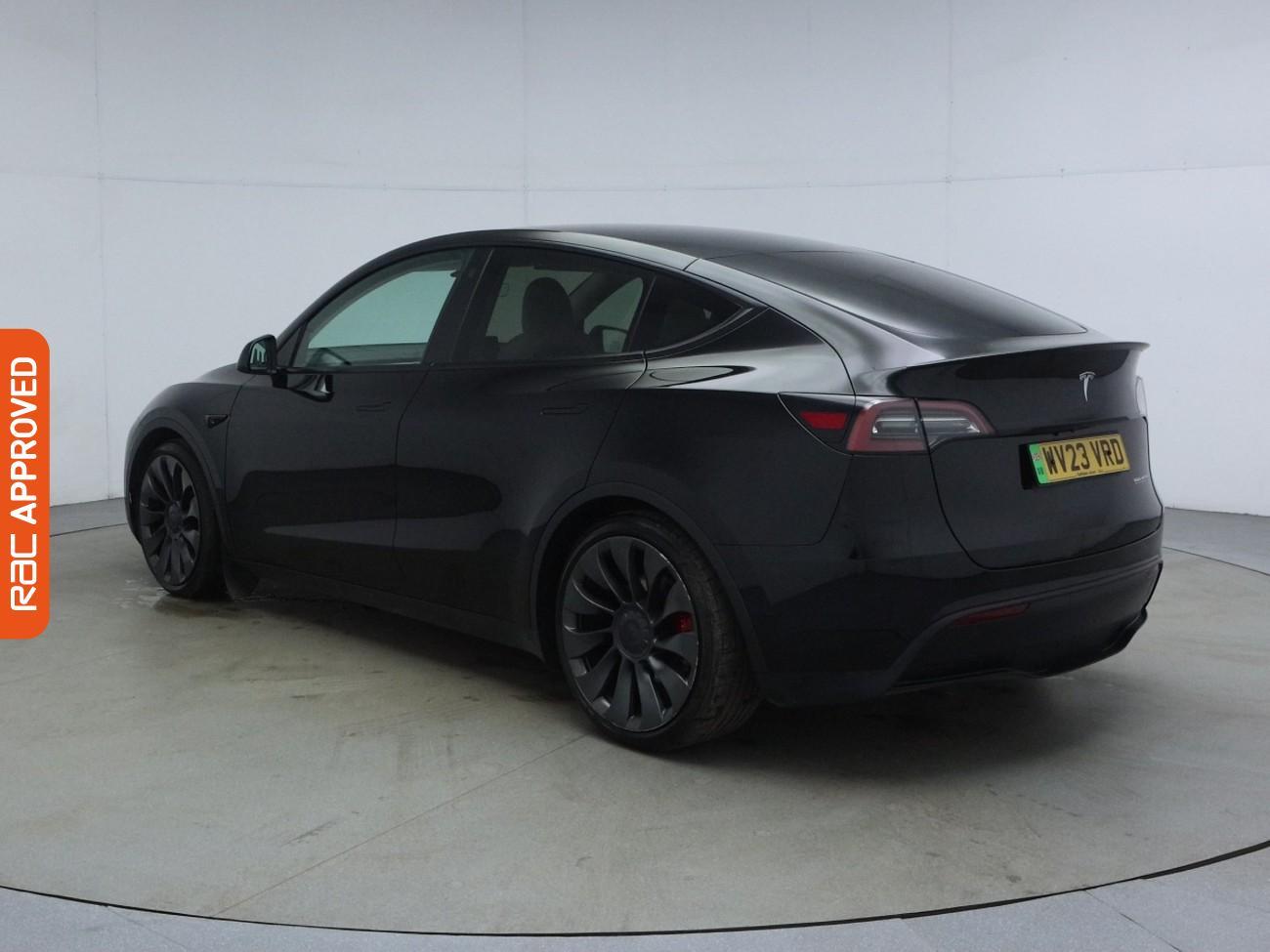Tesla Model Y view 5