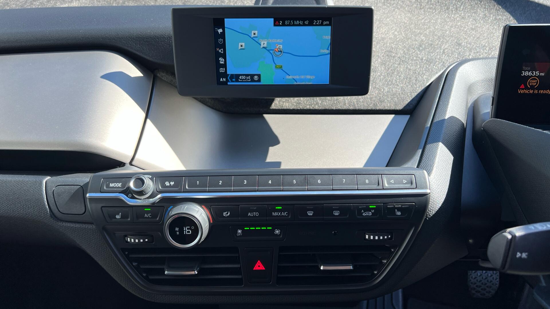 BMW i3 view 8