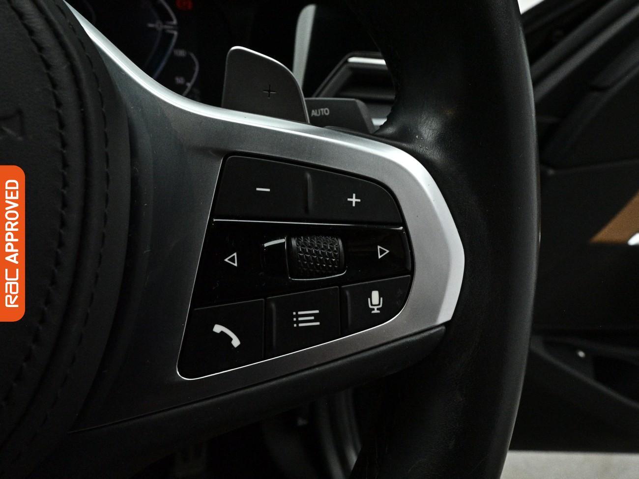 BMW 3 Series view 21