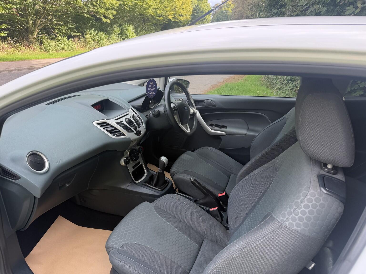 Ford Fiesta view 12