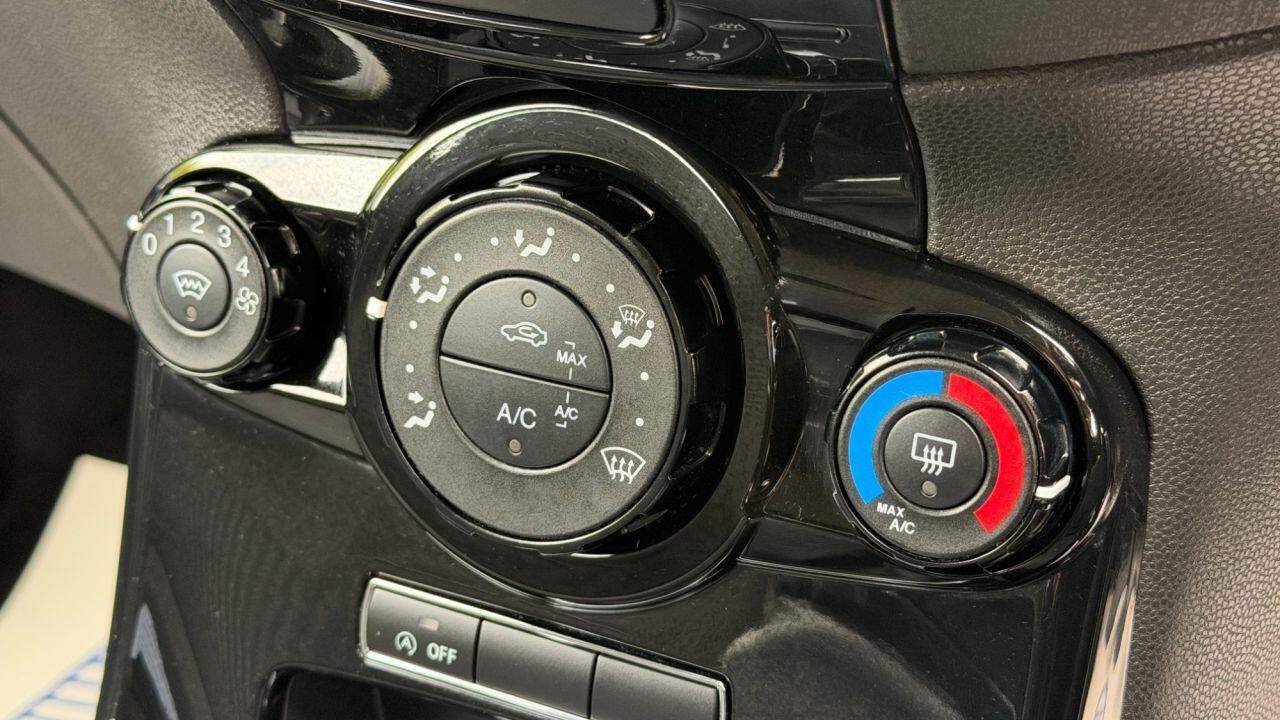 Ford Fiesta view 19