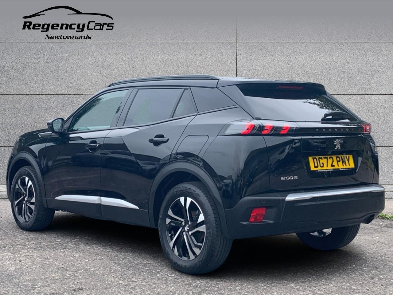 Peugeot 2008 view 4