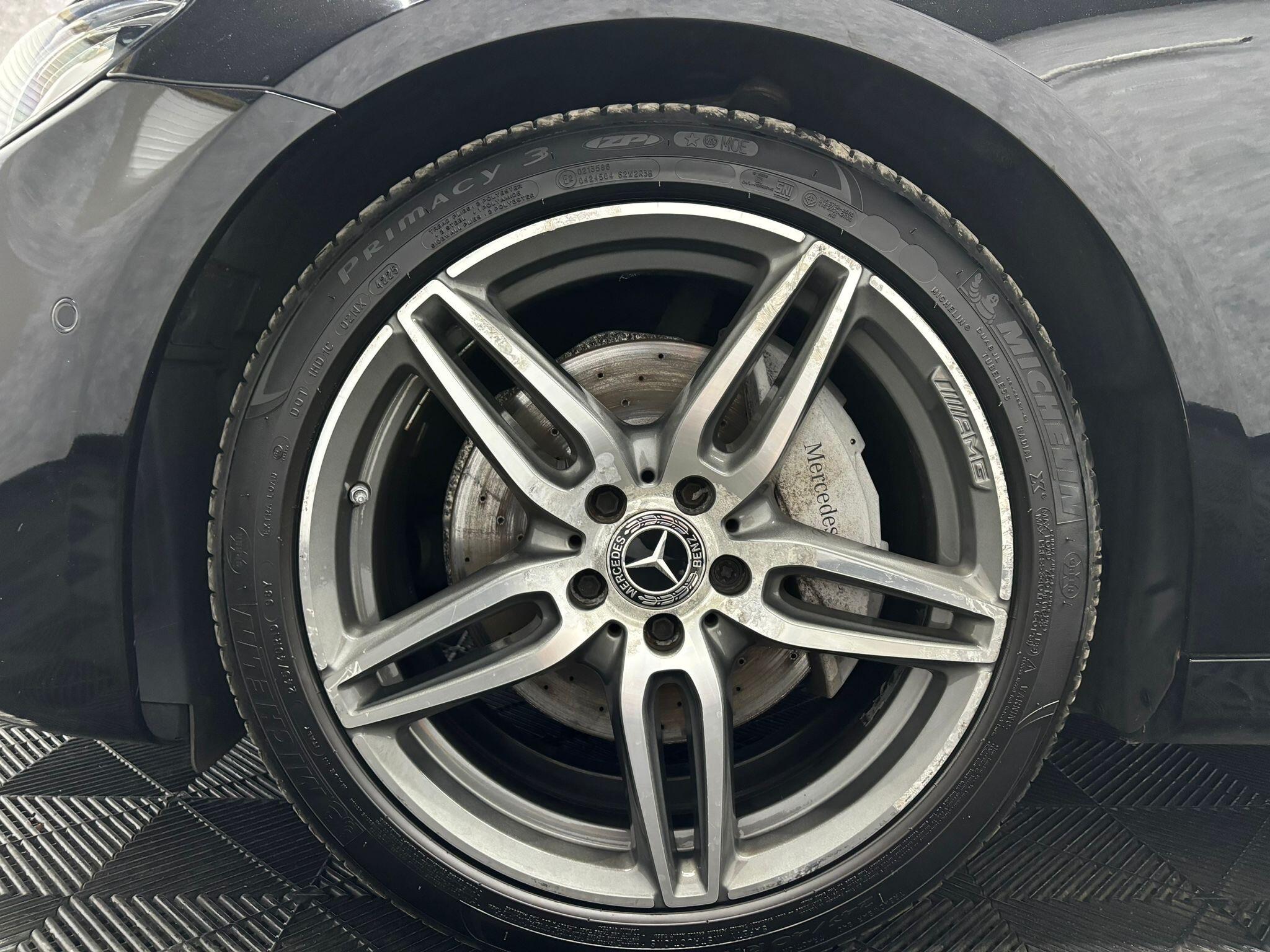 Mercedes-Benz E-Class view 20