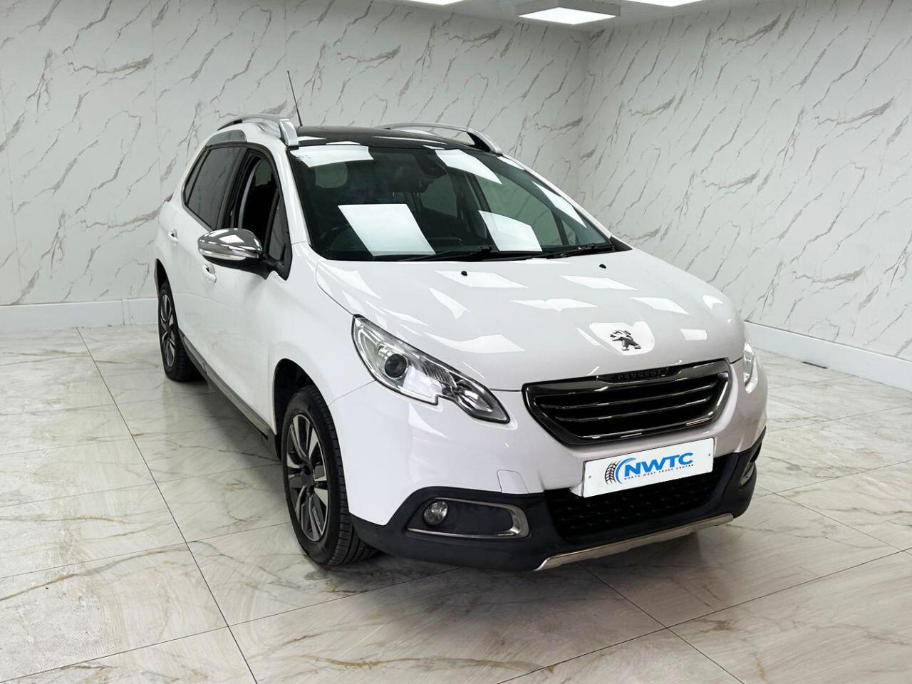 Peugeot 2008 view 4