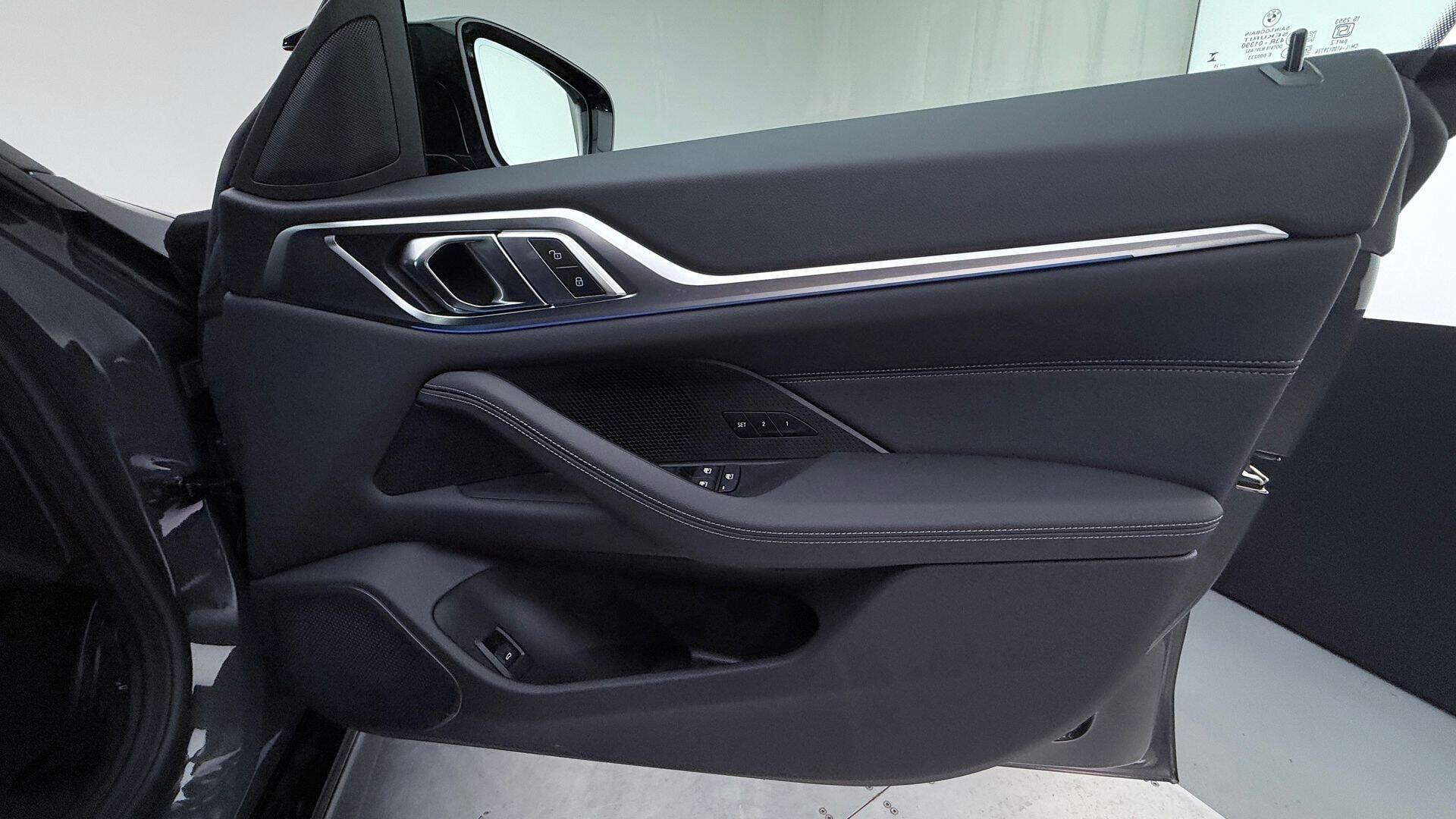 BMW I4 view 20