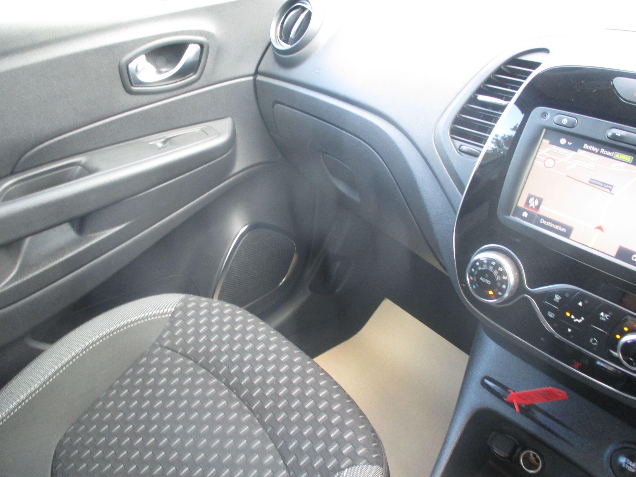 Renault Captur view 38