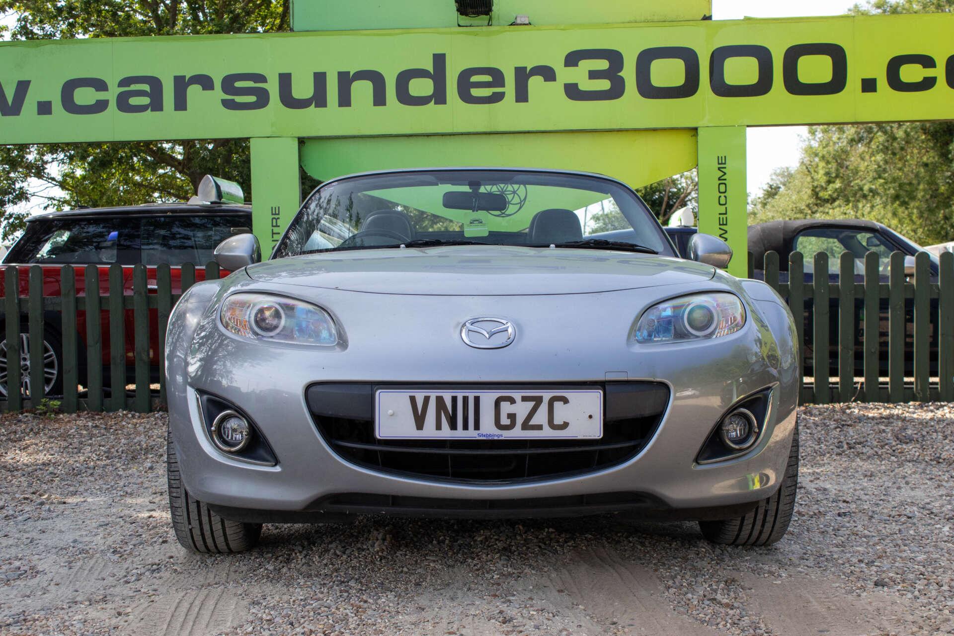 Mazda MX-5 view 2