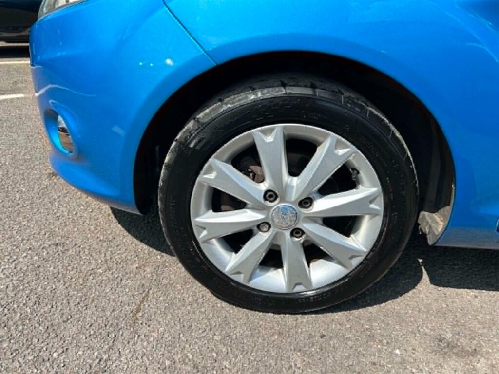 Ford Fiesta view 8