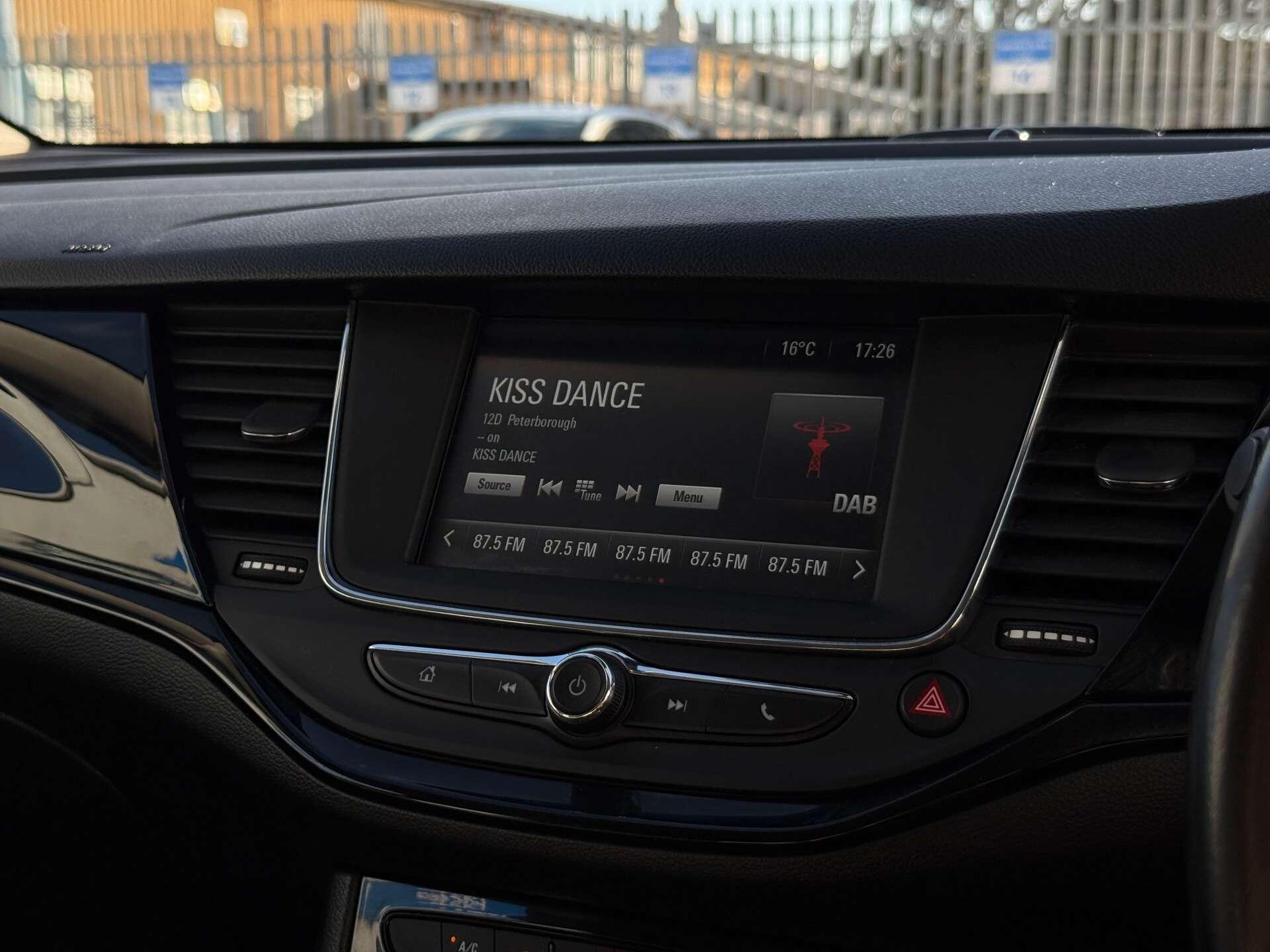 Vauxhall Astra view 39