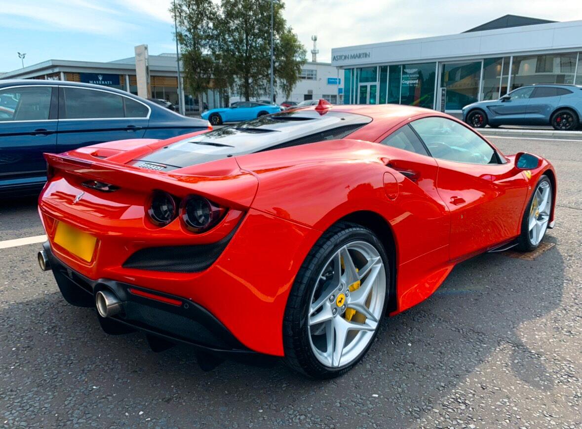 Ferrari F8 Tributo