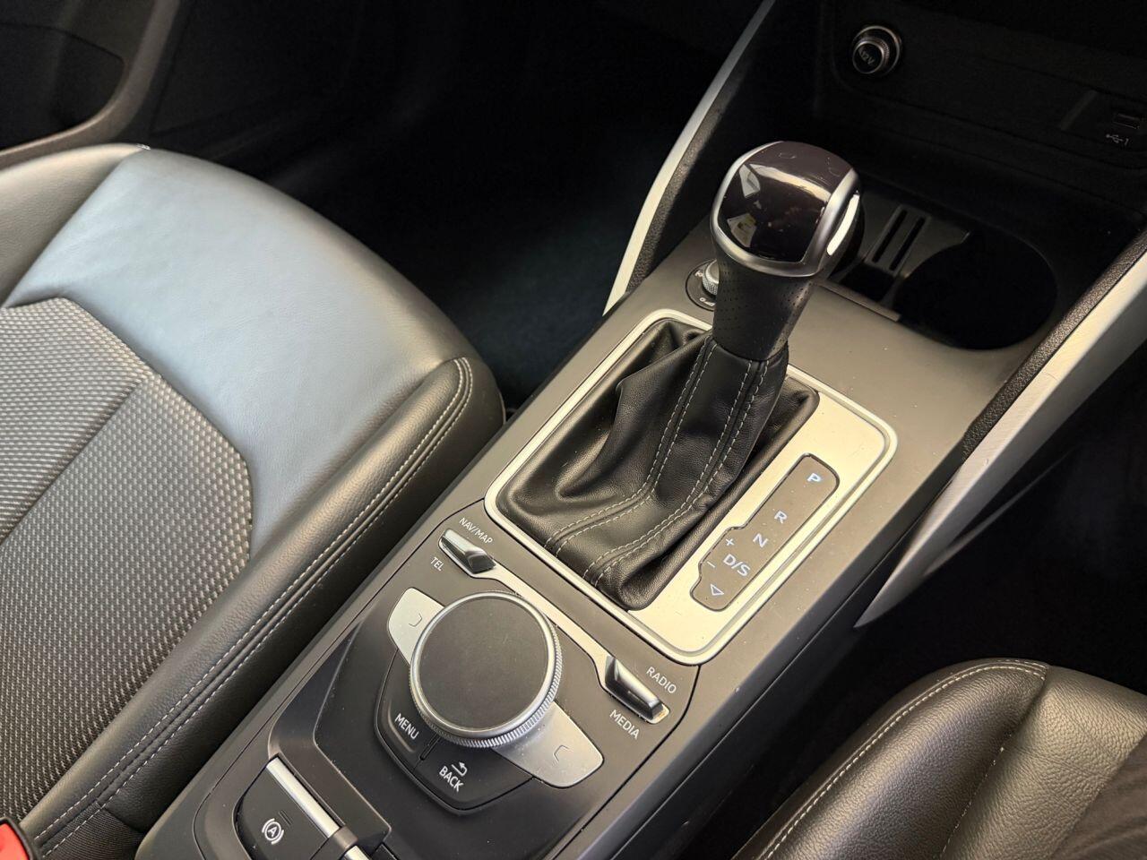 Audi Q2 view 28