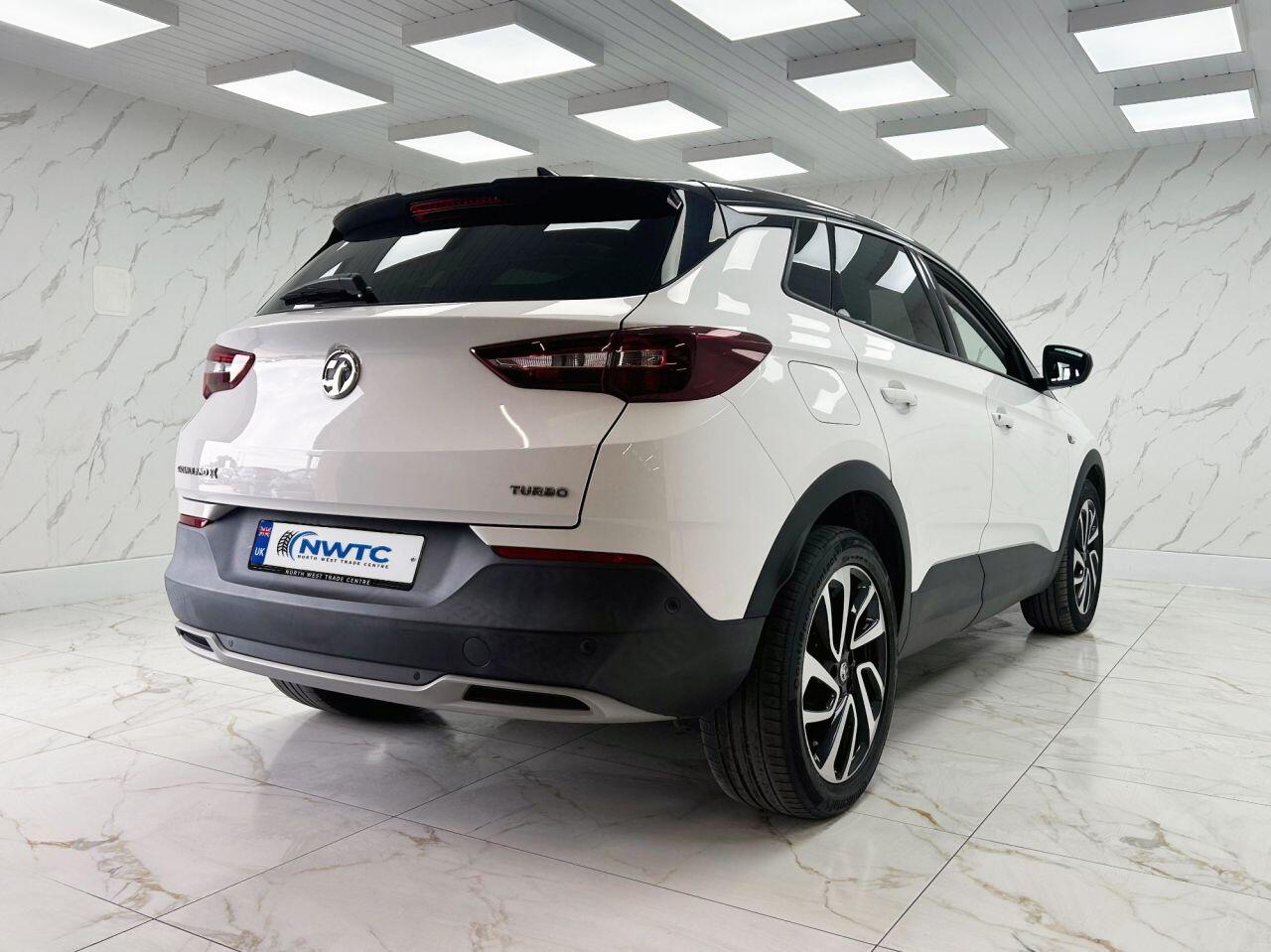 Vauxhall Grandland X view 12