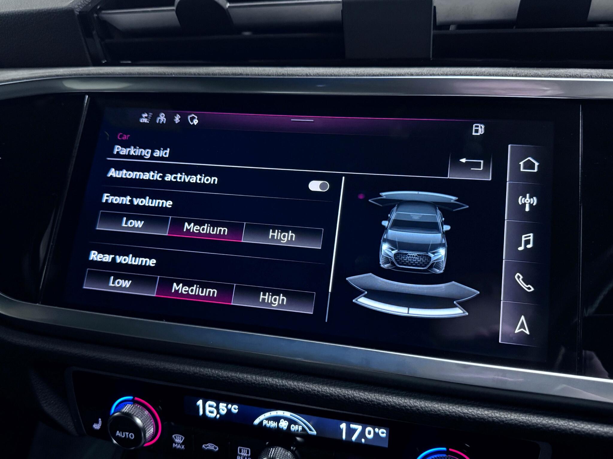 Audi RS Q3 view 48
