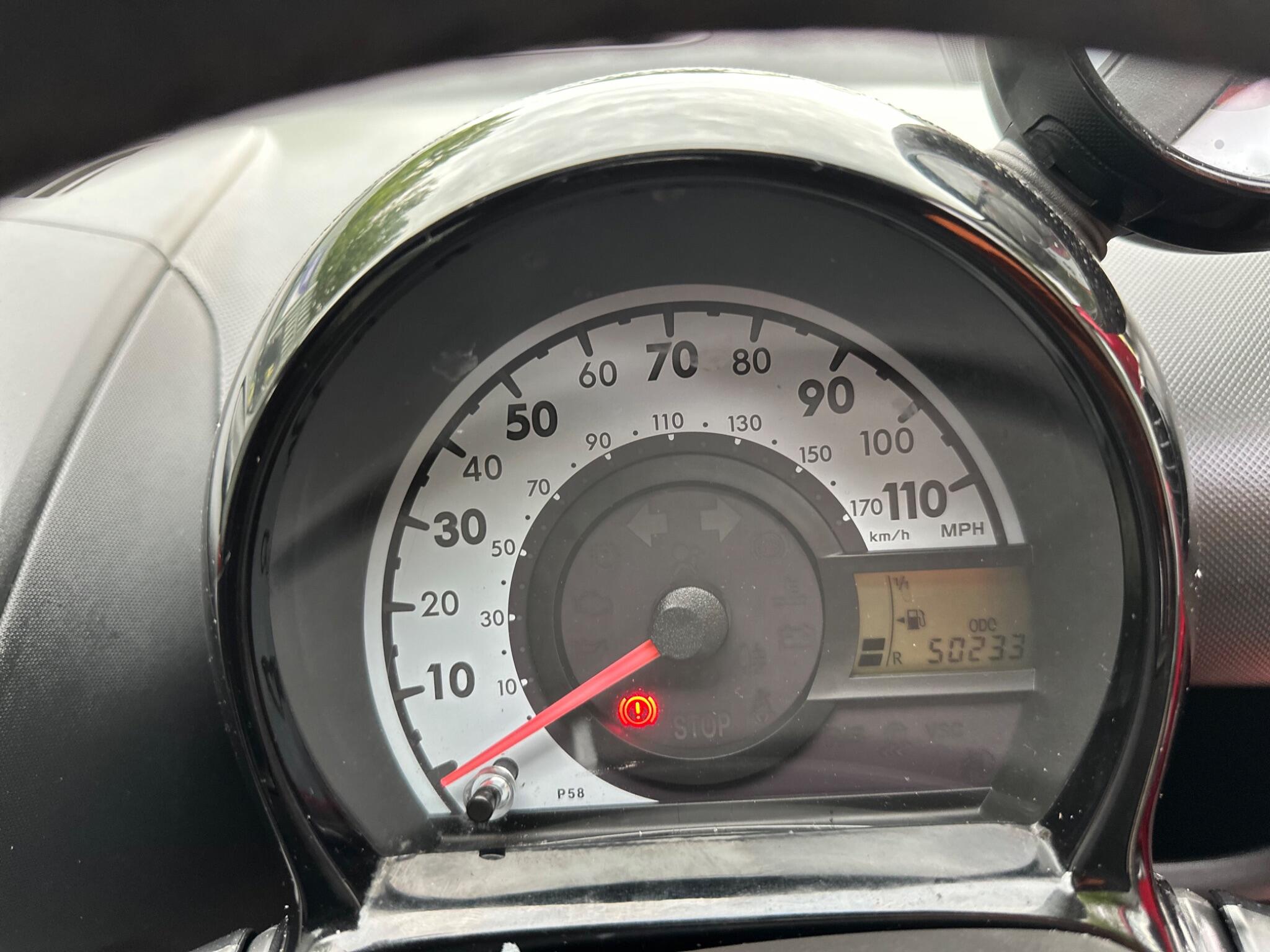 2014 Toyota AYGO image 16