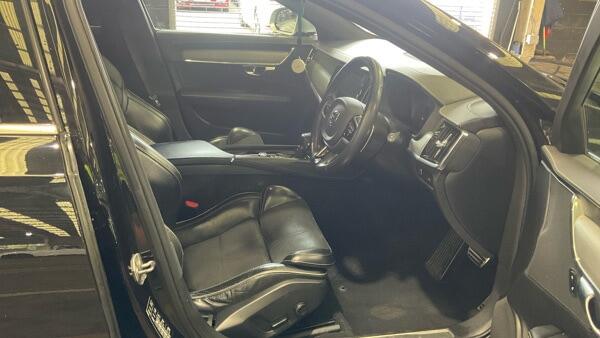 Volvo V90 view 3