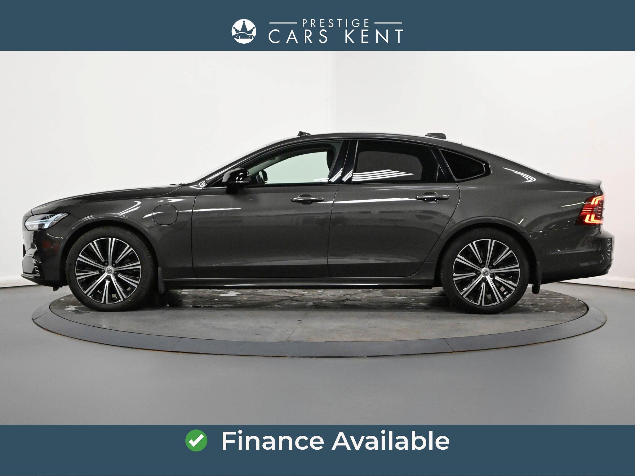 Volvo S90 view 4