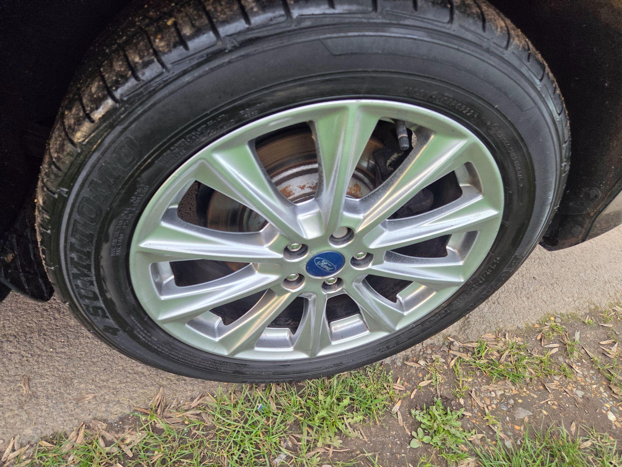 Ford Kuga view 19