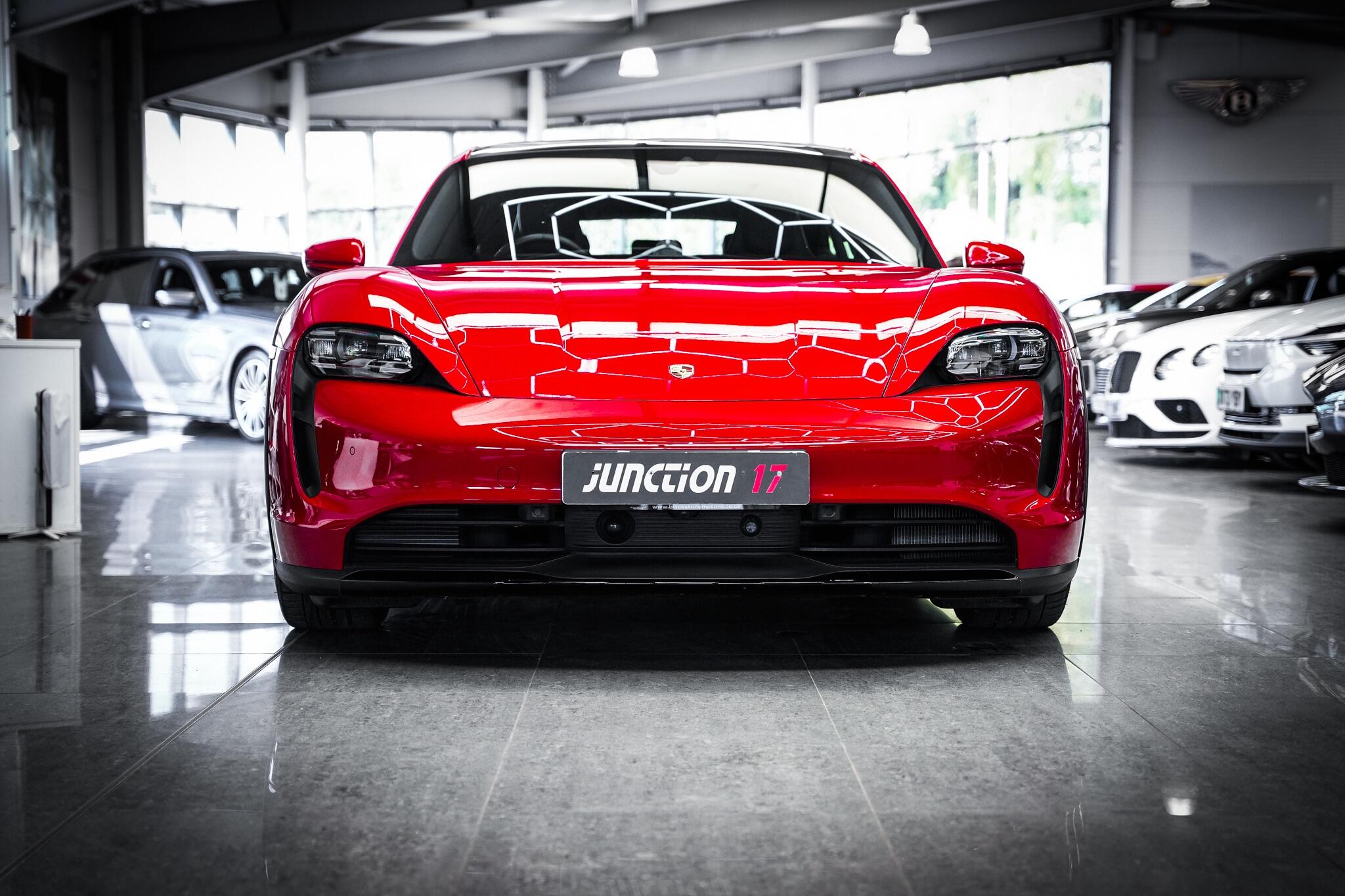 Porsche Taycan view 11