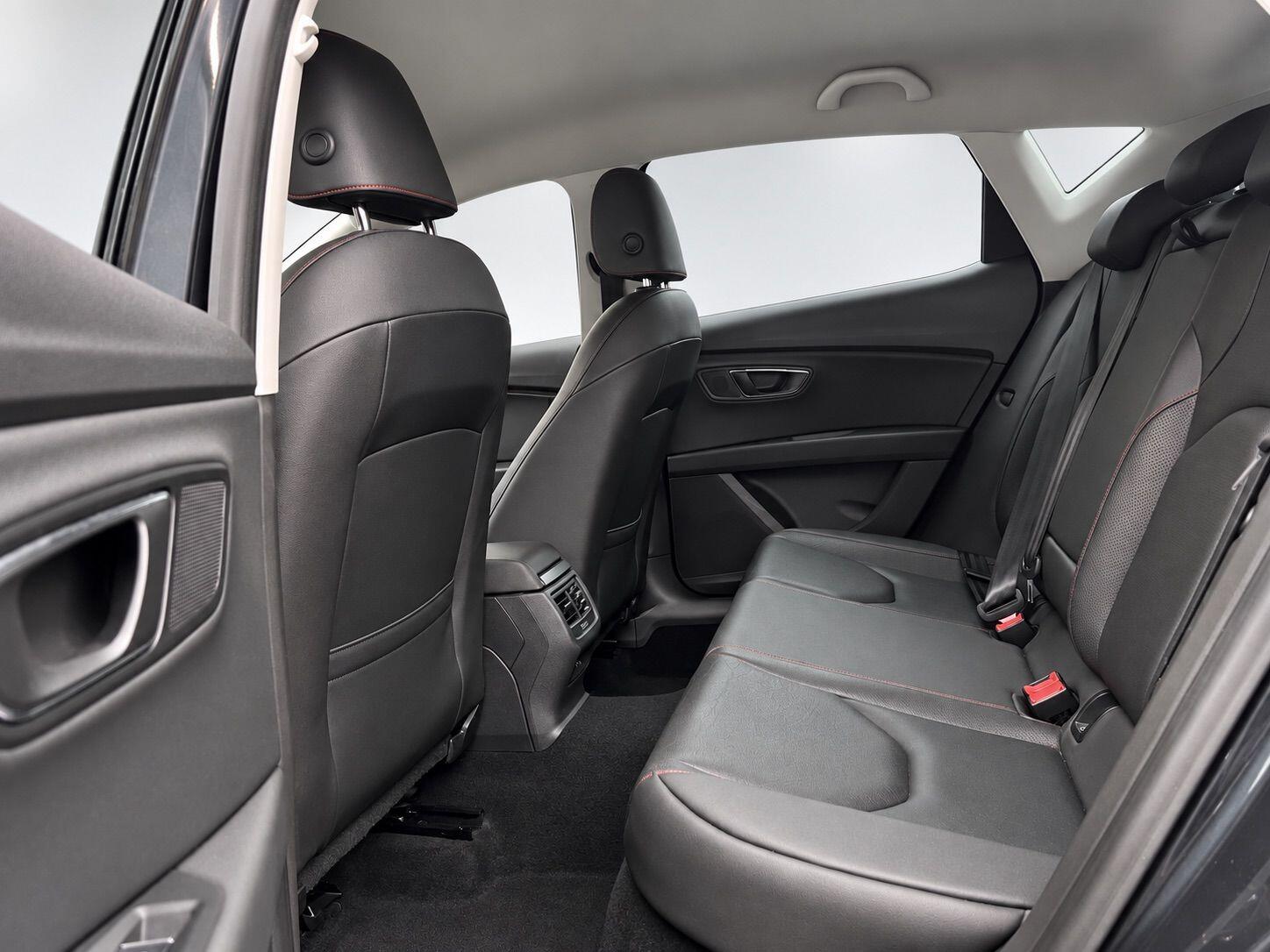 Seat Leon view 34