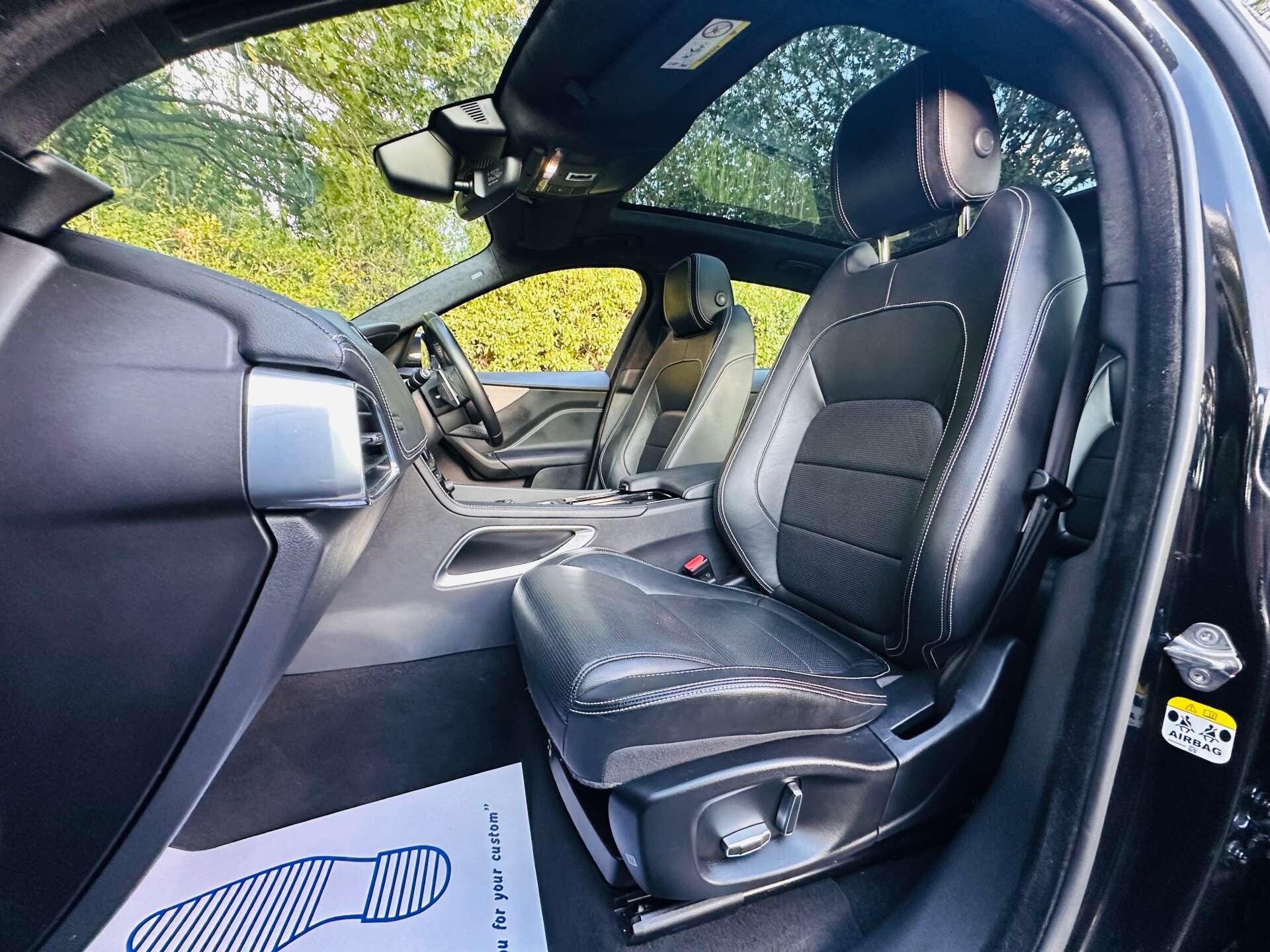 Jaguar F-Pace view 8