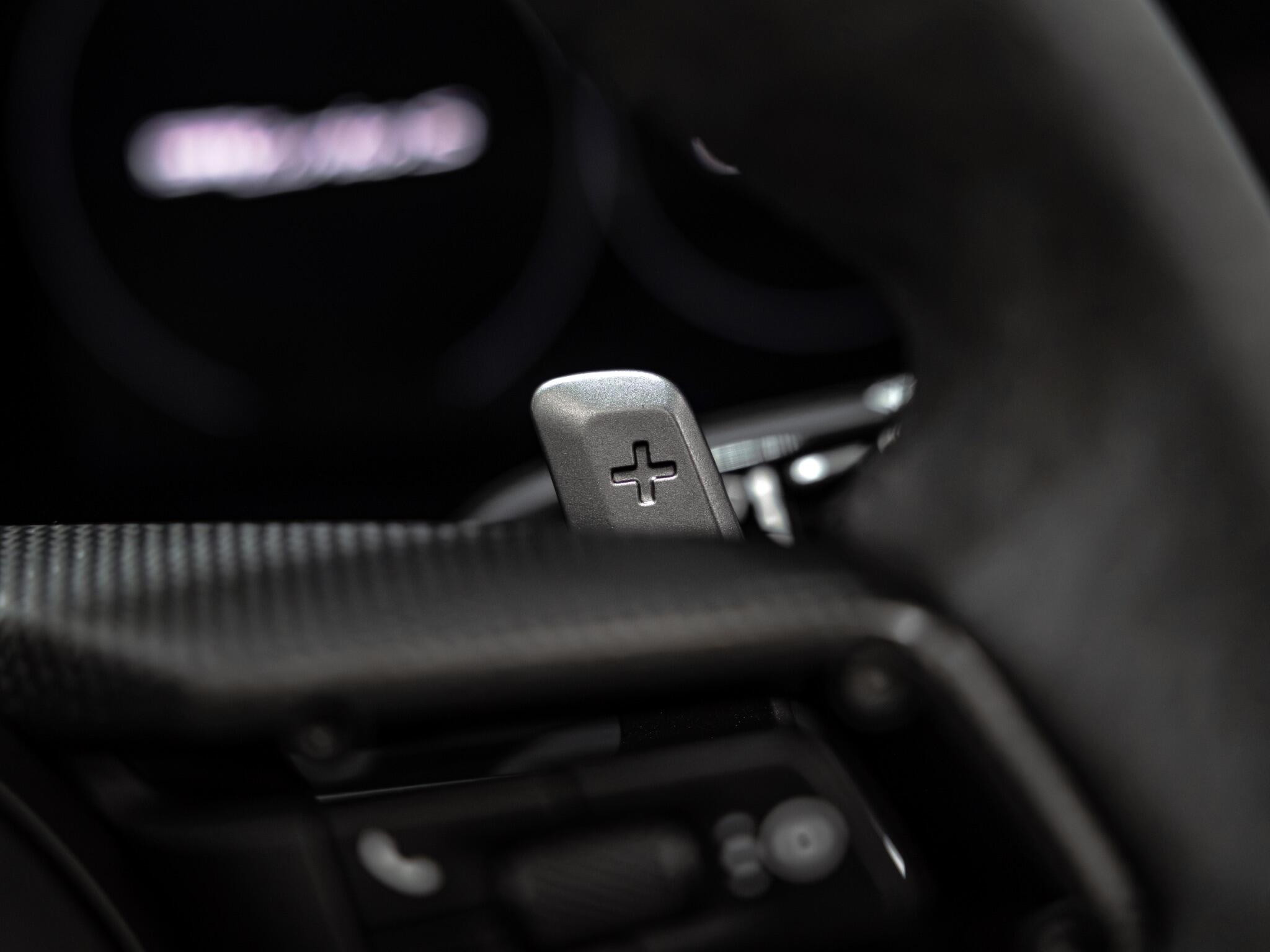 Porsche 911 view 19