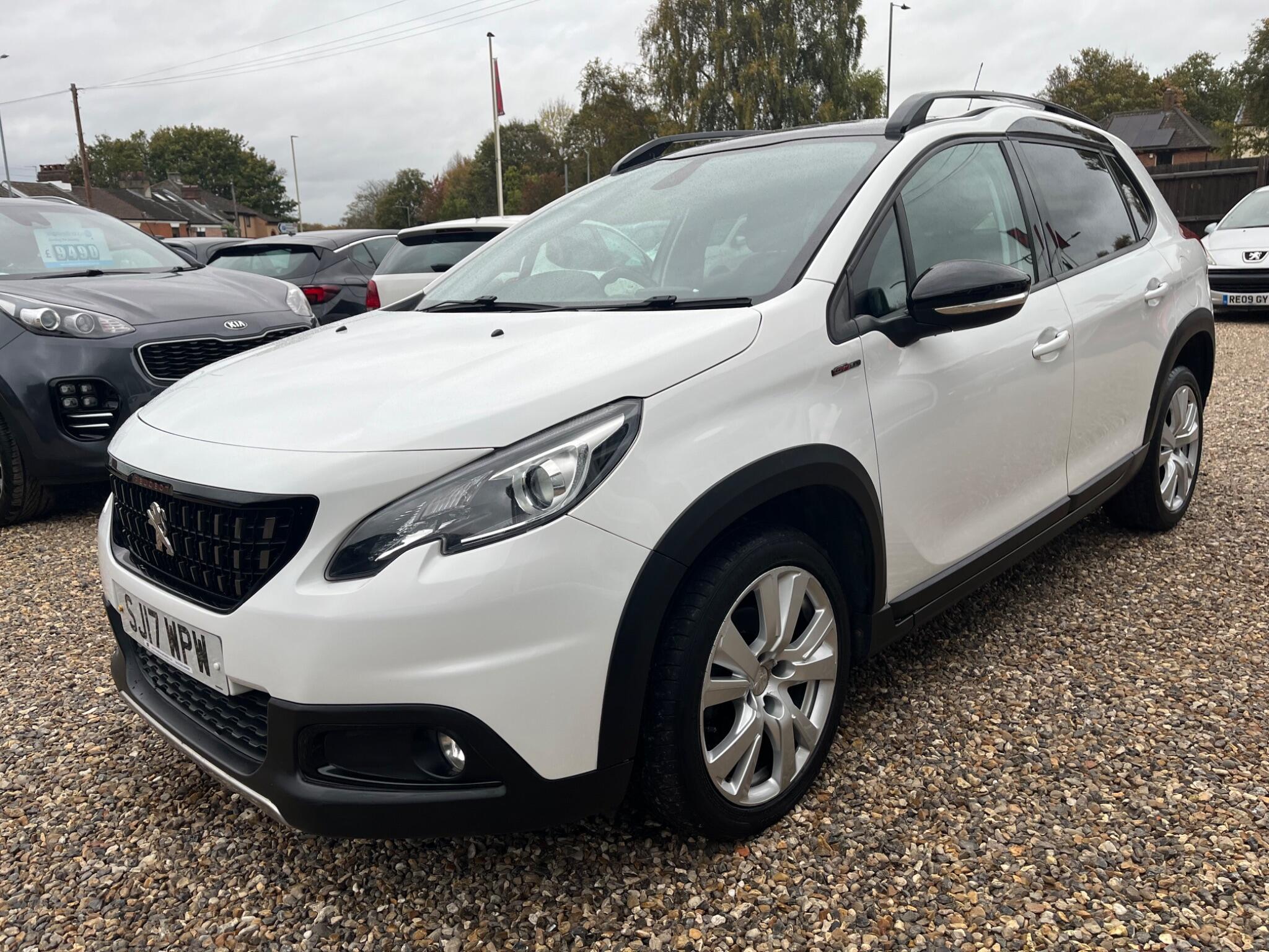 Peugeot 2008 view 10