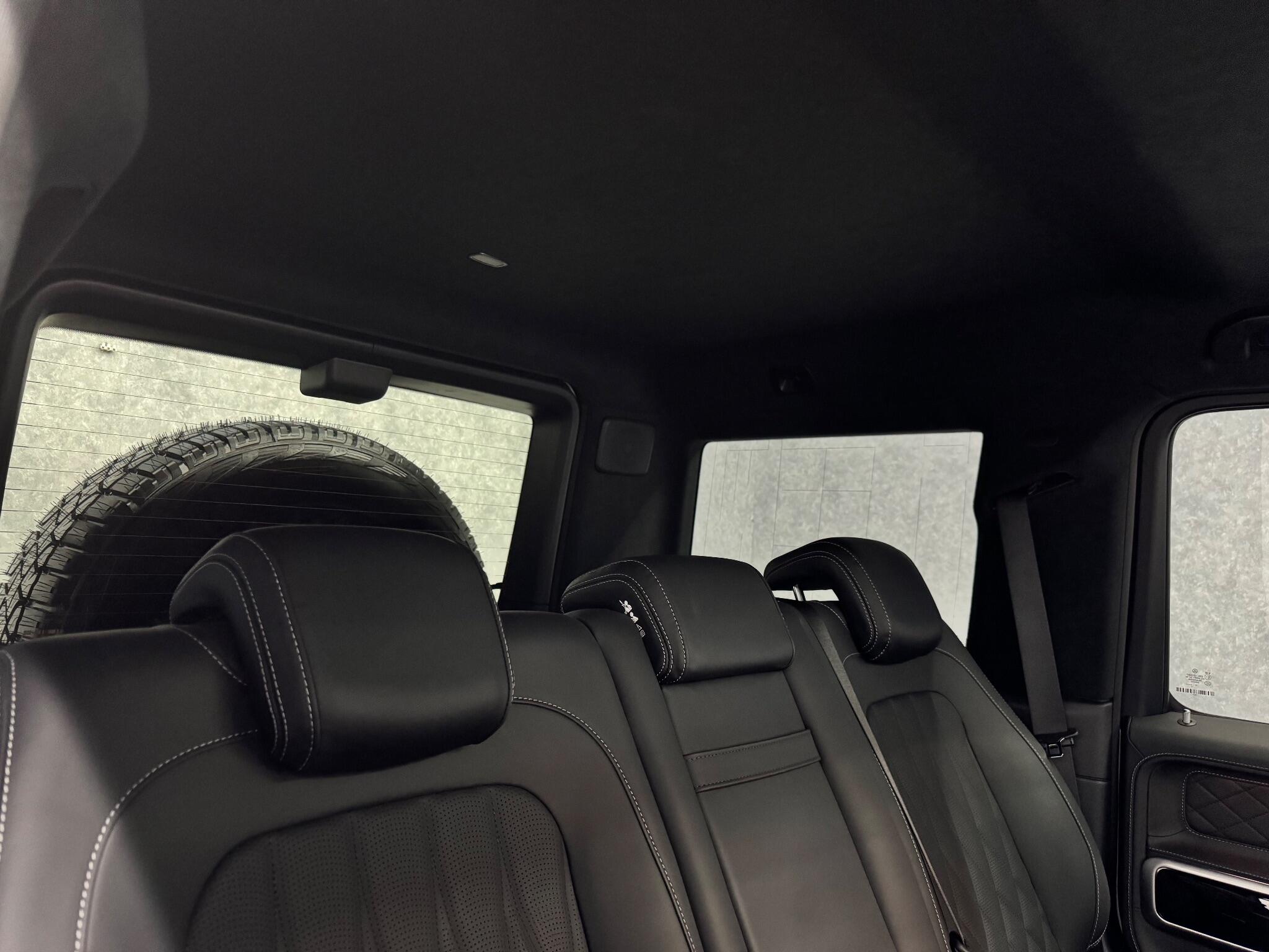 Mercedes-Benz G-Class view 23