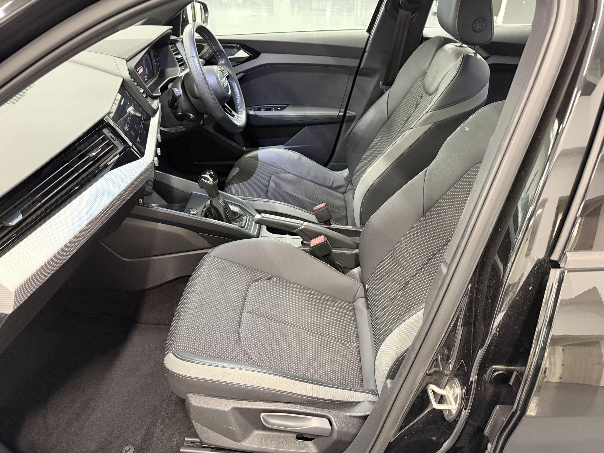 Audi A1 view 21